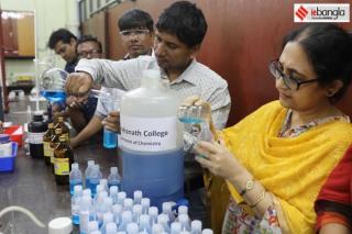 Coronavirus 2019:Cheapest WHO recommended sanitizers made  for slum dwellers by Chemistry Dept of Surendranath College,Kolkata